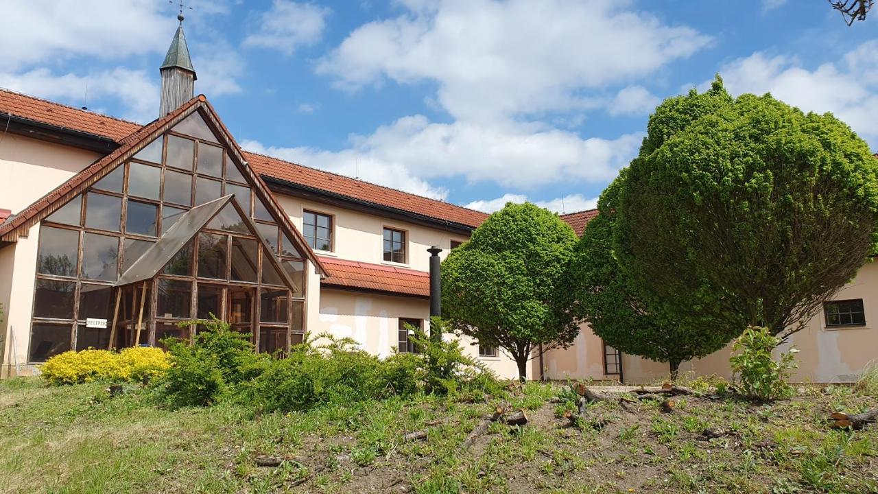 Hotel Holensky Dvur à Ratibor  Extérieur photo
